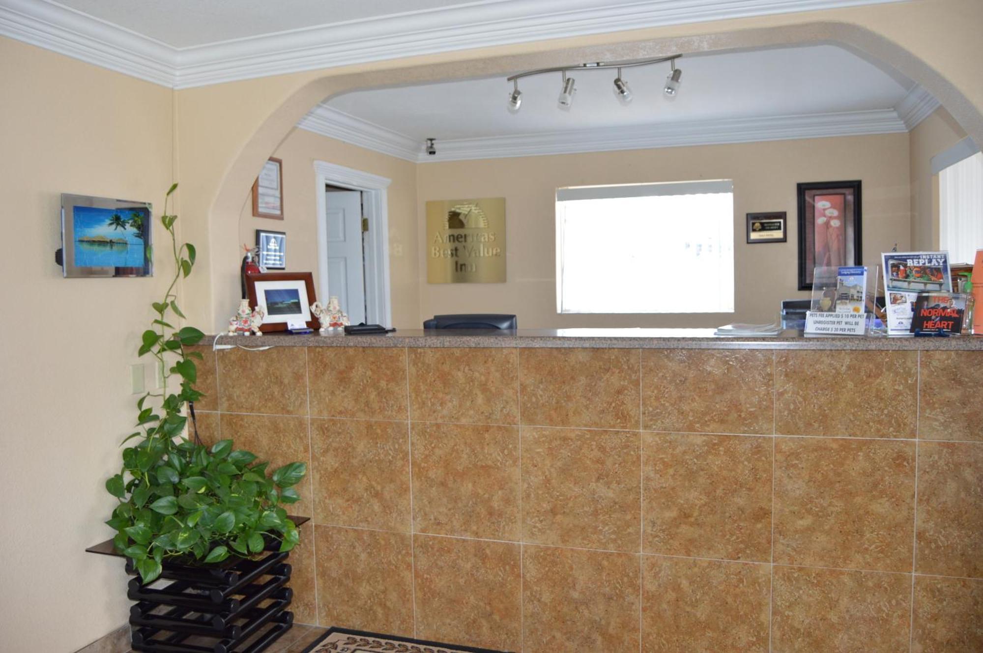 Americas Best Value Inn Gainesville Tx Εξωτερικό φωτογραφία