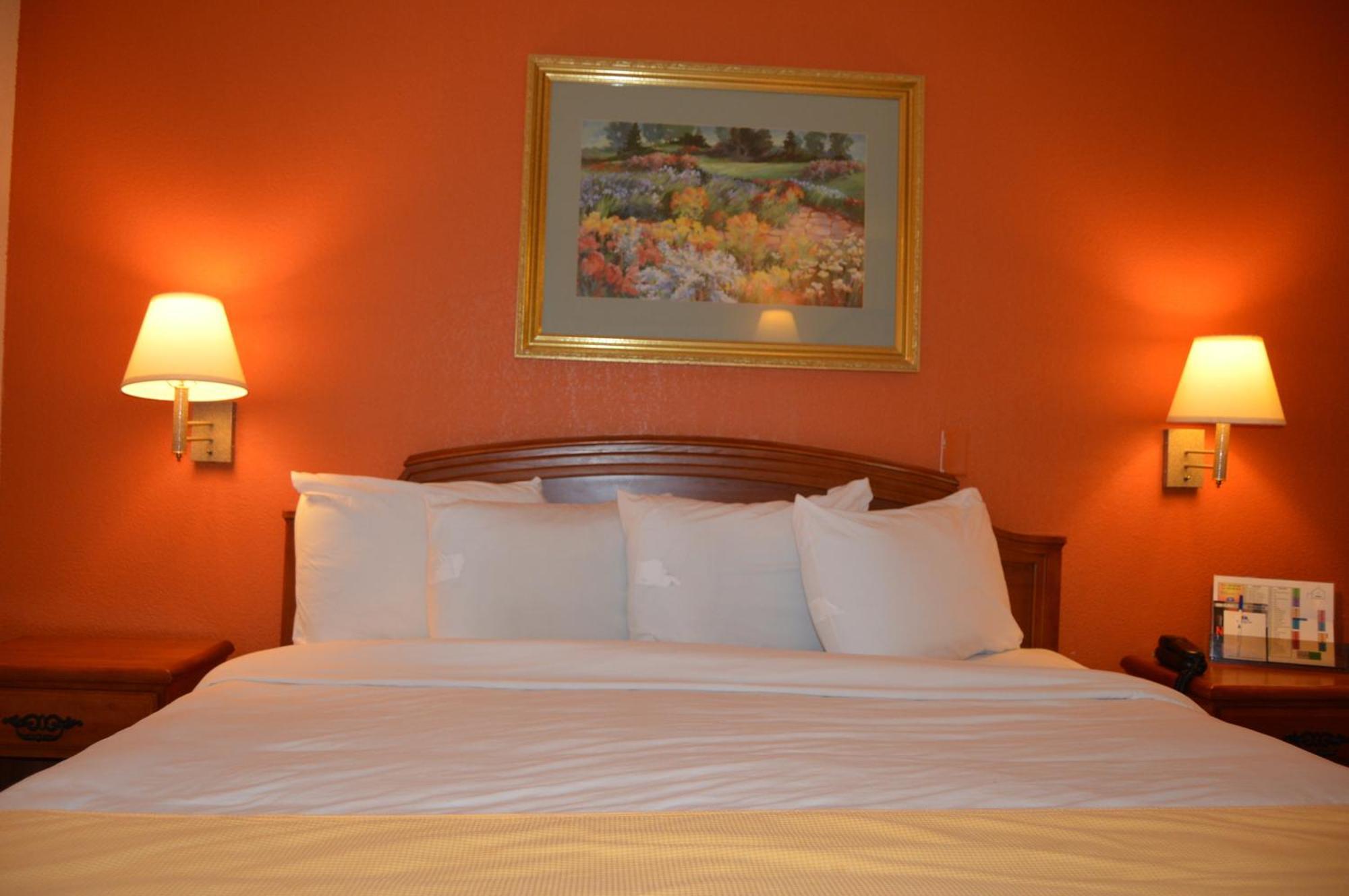 Americas Best Value Inn Gainesville Tx Εξωτερικό φωτογραφία
